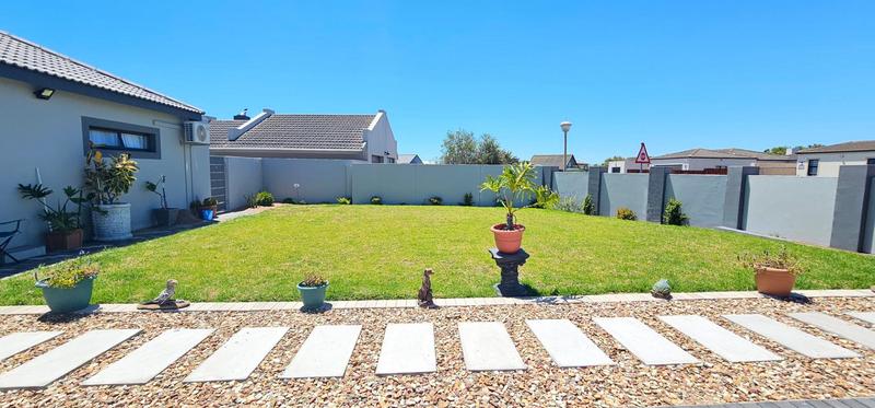 4 Bedroom Property for Sale in Country Club Western Cape